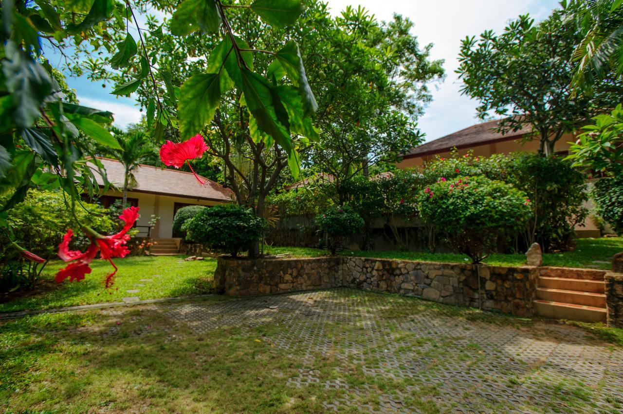 Villa Yao Yai Choeng Mon Exterior photo